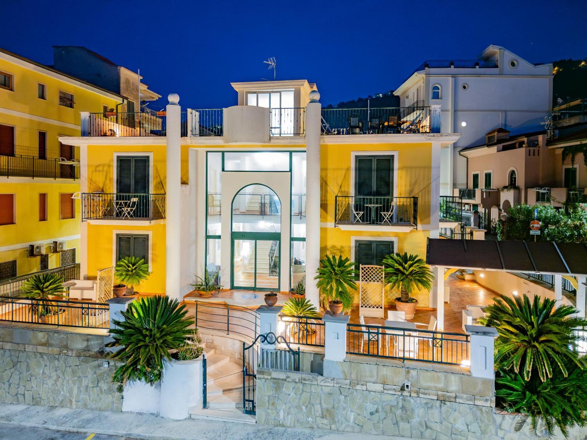 Hotel Villa Sirio Santa Maria di Castellabate Kültér fotó